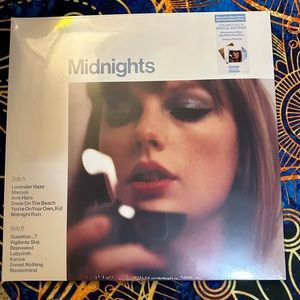 Taylor Swift Midnights - Moonstone Vinyl with SIGNED INSERT SEALED